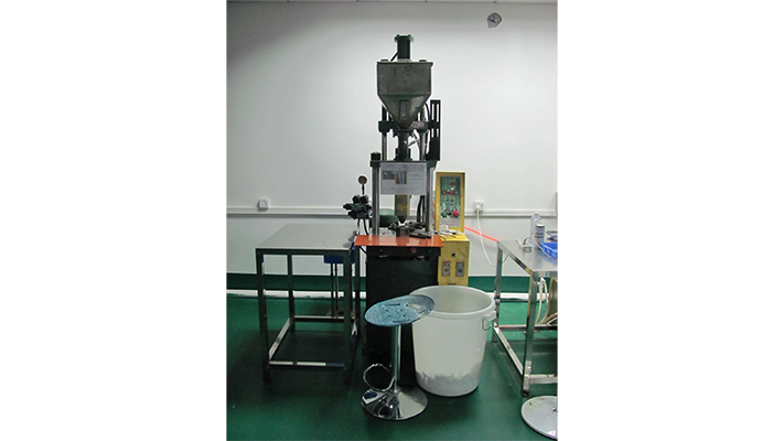 Injection molding machine